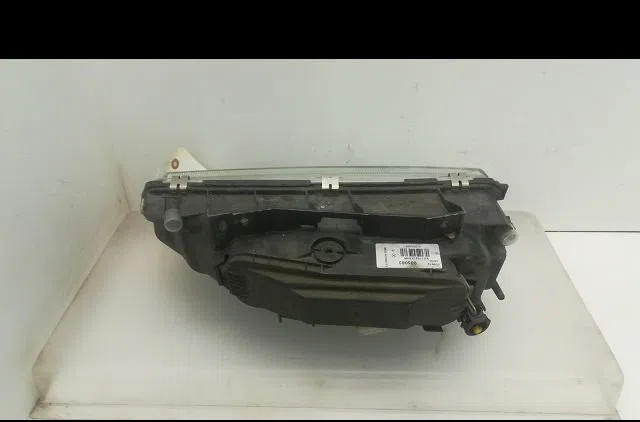 Phare droit Citroen XANTIA Break (X1_, X2_) 1.9 turbo d (1995-2003) occasion