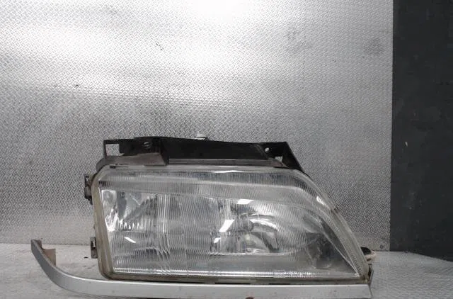 Phare droit Citroen XANTIA Break (X1_, X2_) 2.0 hdi 109 (1999-2003) occasion