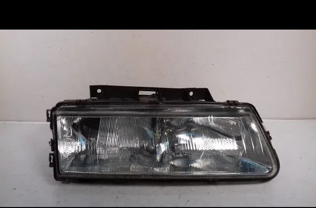 Phare droit Citroen XANTIA Break (X1_, X2_) 2.0 turbo (1995-2003) occasion