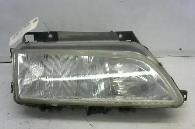 Phare droit CITROEN XANTIA occasion