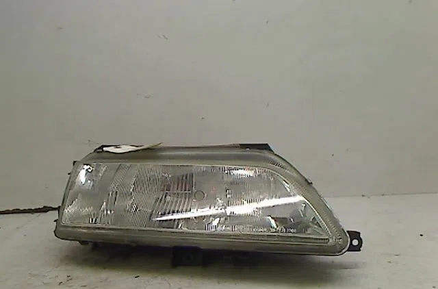 Phare droit Citroën XANTIA (X1_, X2_) 1.8 i 16v (1995-2001) occasion