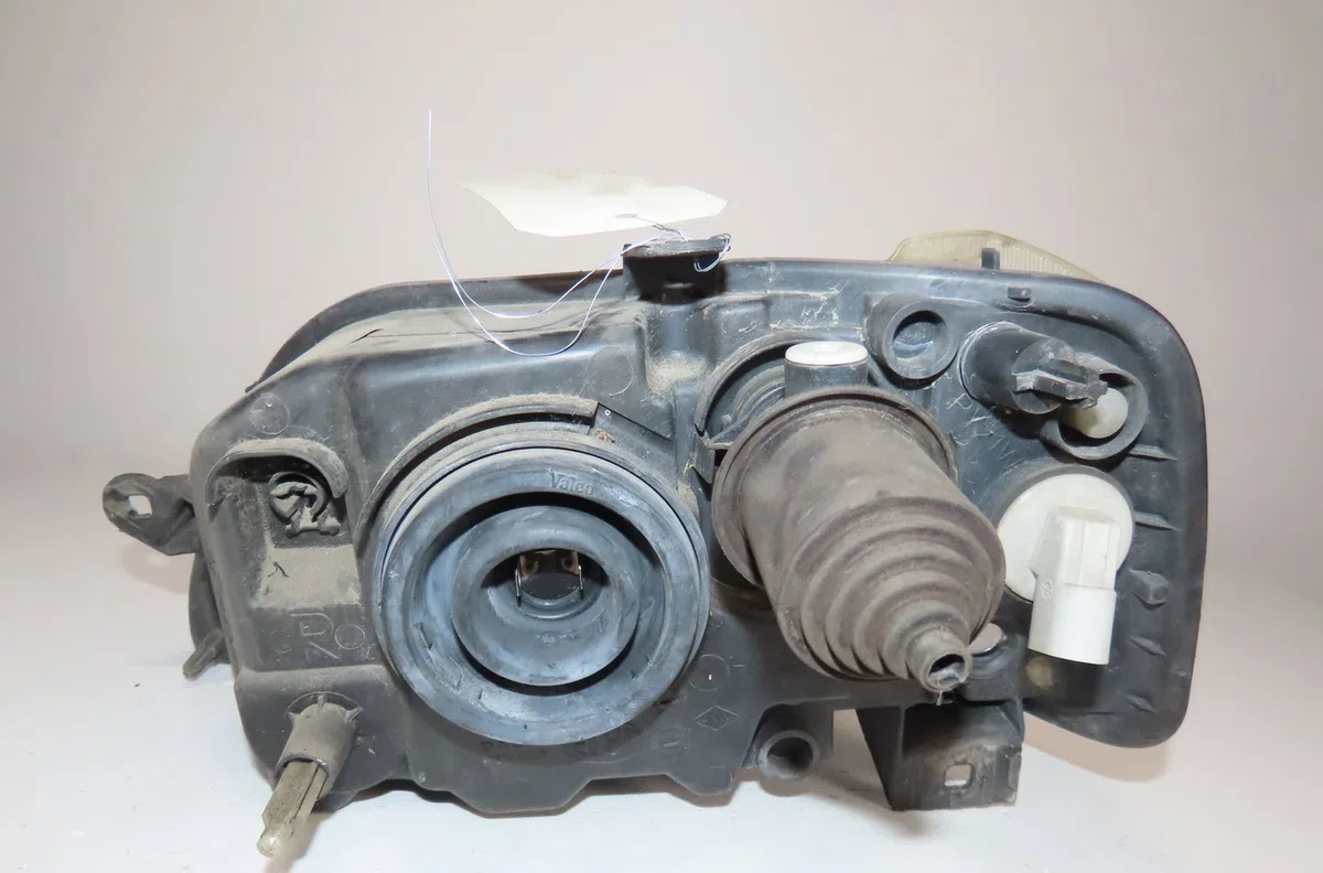 Phare droit Dacia LOGAN (LS_) 1.5 dci (ls0w) (2007-2011) occasion