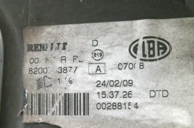 Phare droit Dacia SANDERO 1.4 (bs0c, bs0a, bs0g, bs1f, bs0e) (2008) occasion