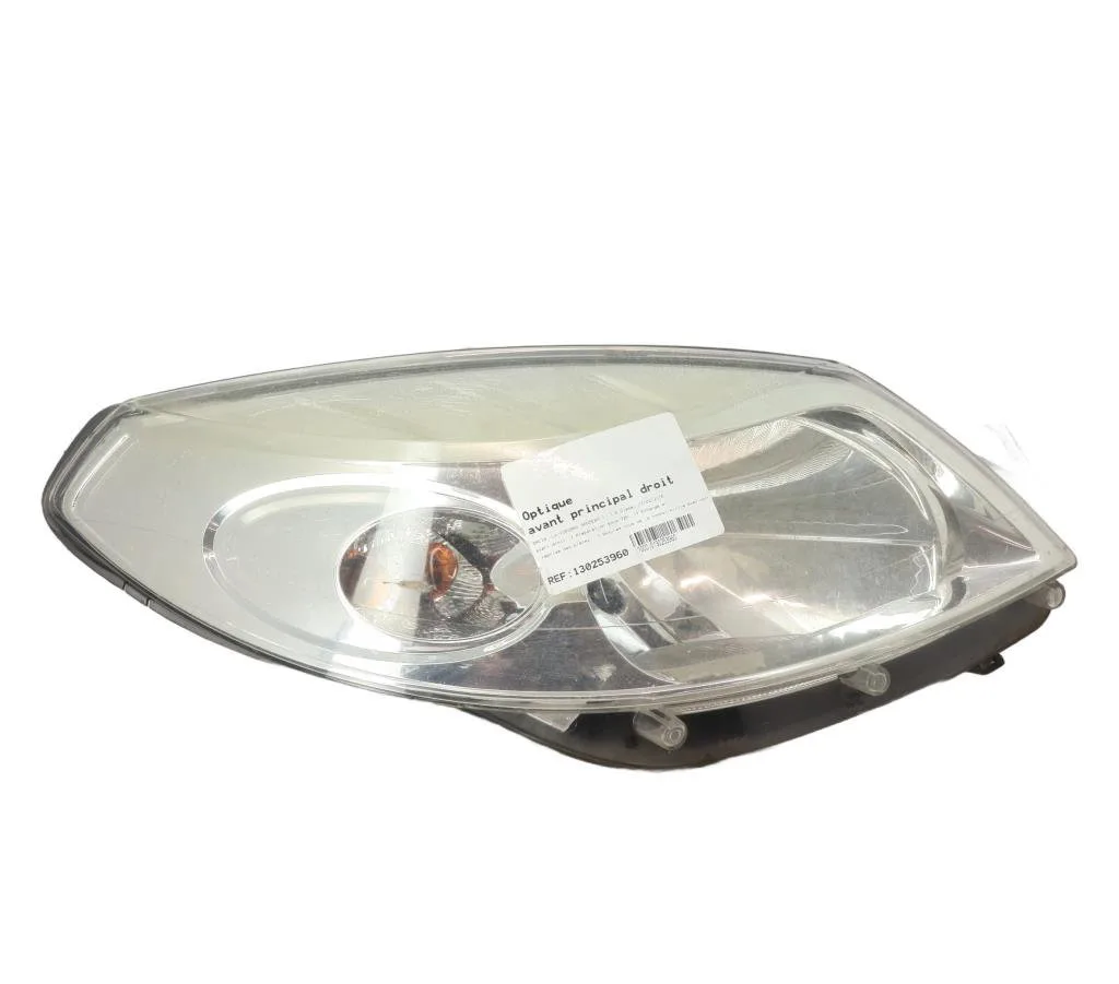 Phare droit DACIA SANDERO 1 occasion