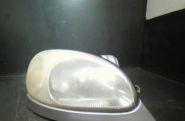 Phare droit Daewoo LANOS (KLAT) 1.5 (1997) occasion