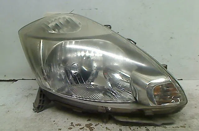Phare droit Daihatsu SIRION (M3_) 1.0 (2005-2013) occasion