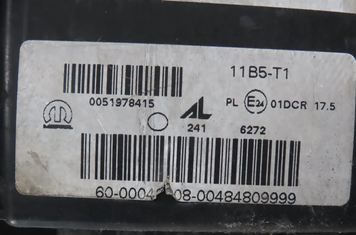 Phare droit Fiat 500X (334_) 1.4 (334axc1b, 334axc11) (2014) occasion