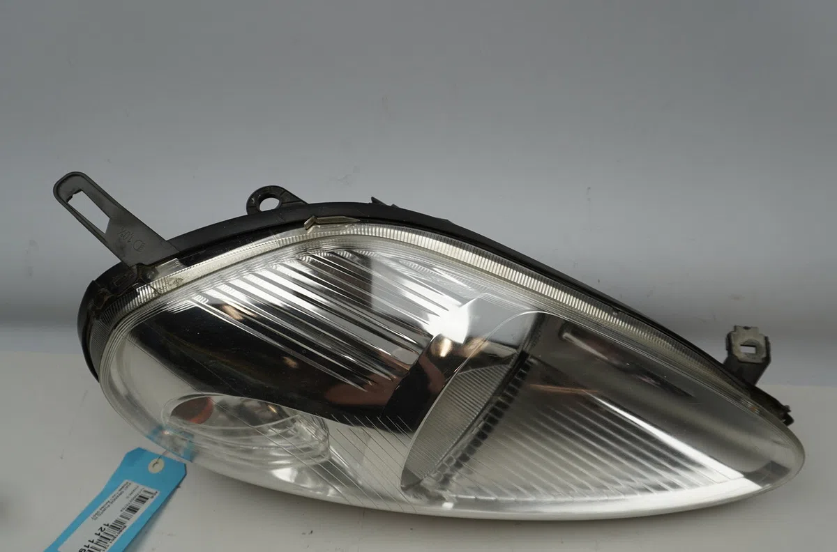Phare droit Fiat GRANDE PUNTO (199_) 1.2 (2005) occasion