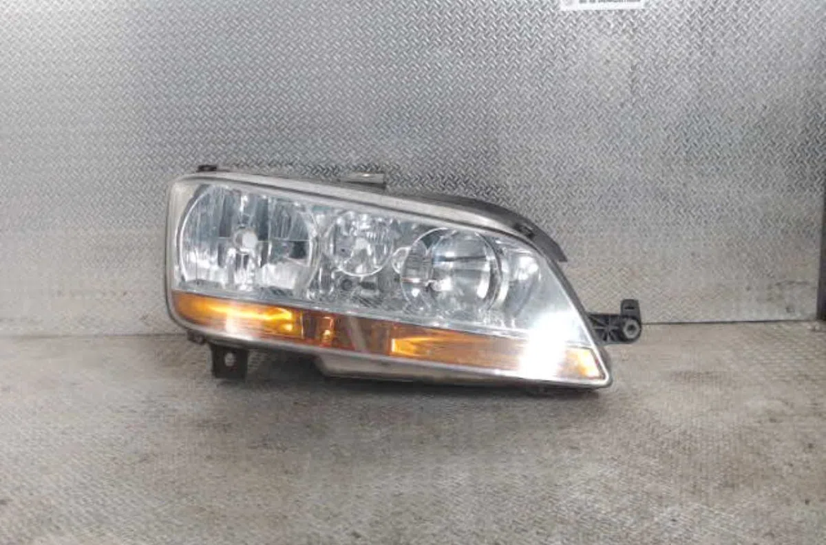 Phare droit FIAT MULTIPLA  MULTIPLA PHASE 1 occasion