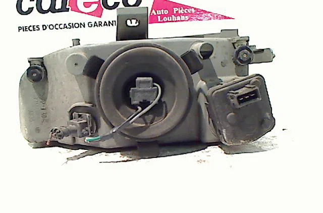 Phare droit Fiat PUNTO (176_) 60 1.2 (176ap, 176ar, 176aq, 176bb) (1993-1999) occasion