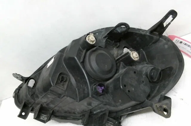 Phare droit Fiat PUNTO (199_) 1.4 (199axb1a, 199bxb1a, 199bxb11, 199axb11) (2012) occasion
