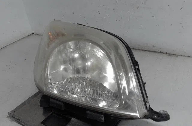 Phare droit Fiat QUBO (225_) 1.4 (225axa1a) (2008) occasion