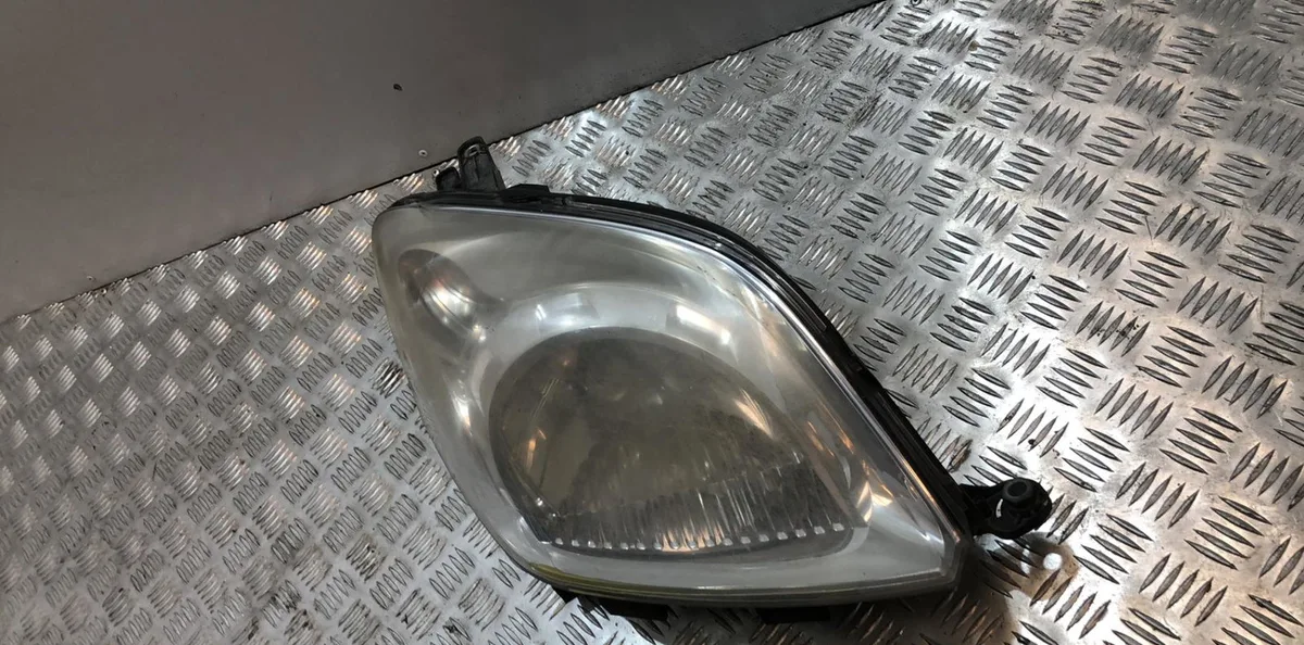 Phare droit FIAT QUBO occasion