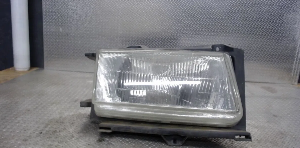 Phare droit FIAT SCUDO 1  SCUDO 1 PHASE 1 occasion