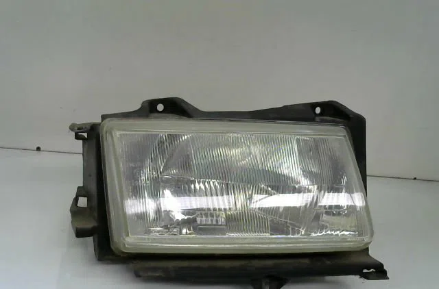 Phare droit Fiat SCUDO Camionnette (220_) 2.0 jtd (1999-2006) occasion
