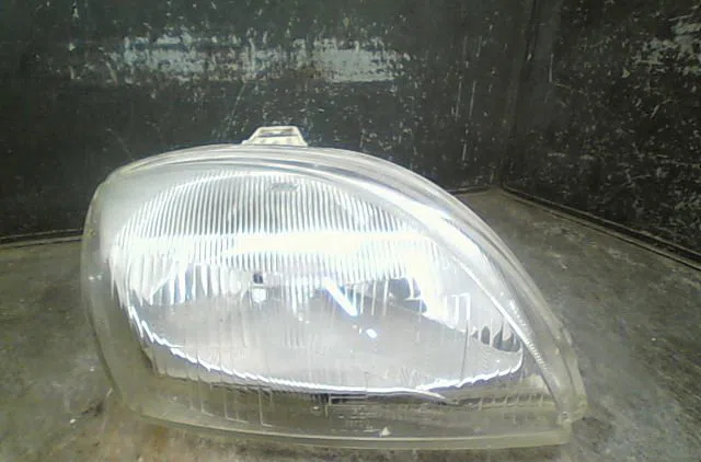 Phare droit Fiat SEICENTO - 600 (187_) 1.1 (187axb, 187axb1a, 187axc1a02) (1998-2010) occasion