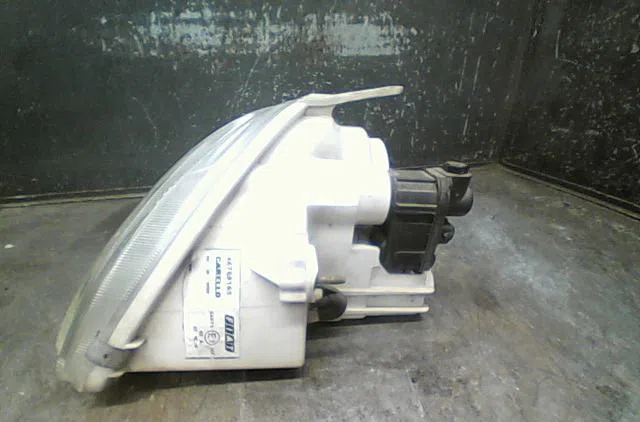 Phare droit Fiat SEICENTO - 600 (187_) 1.1 (187axb, 187axb1a, 187axc1a02) (1998-2010) occasion