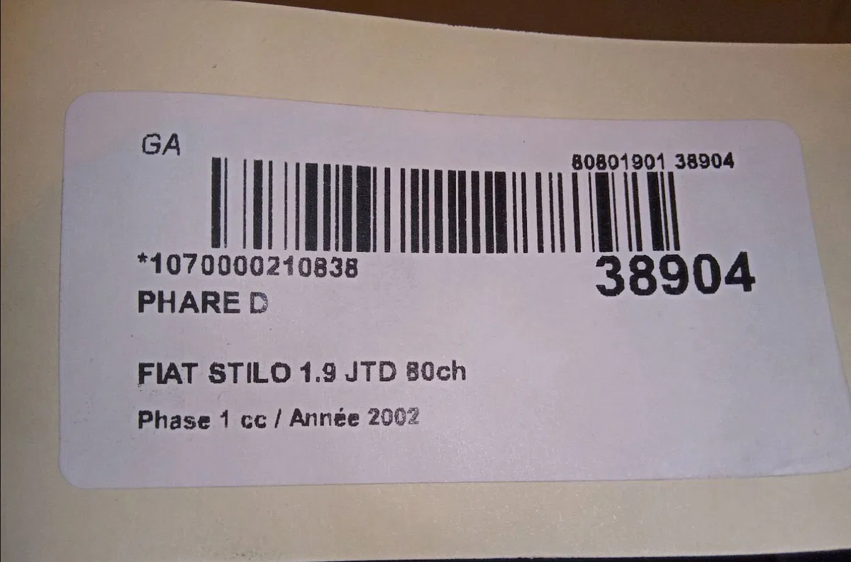Phare droit FIAT STILO 2002 occasion