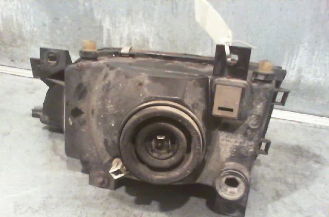 Phare droit Ford ESCORT V (AAL, ABL) 1.8 d (1990-1995) occasion