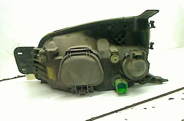 Phare droit Ford FIESTA IV (JA_, JB_) 1.4 i 16v (1996-2002) occasion