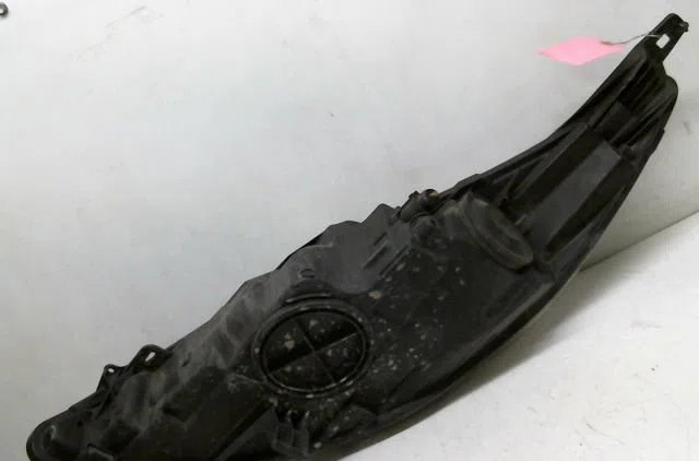 Phare droit Ford FIESTA VI (CB1, CCN) 1.4 tdci (2010-2012) 3 portes occasion