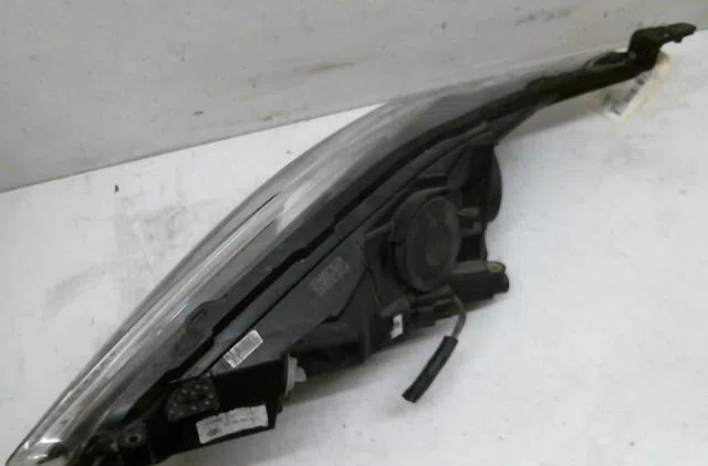 Phare droit Ford FIESTA VI (CB1, CCN) 1.5 tdci (2012-2017) occasion