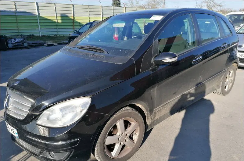 Phare droit FORD FIESTA VII 0 occasion