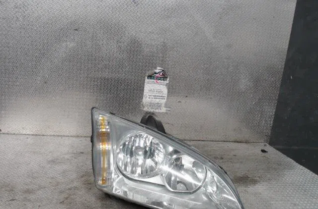Phare droit FORD FOCUS 2  FOCUS 2 PHASE 1 occasion