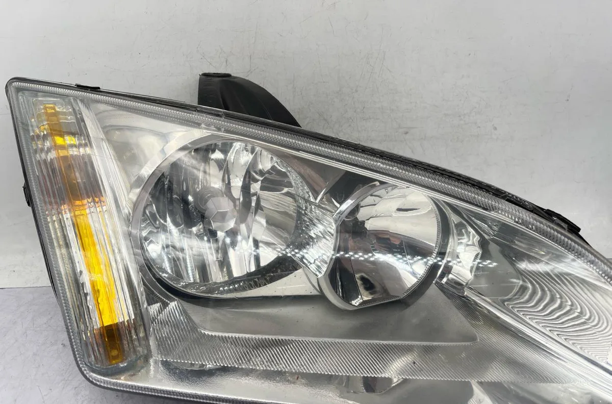 Phare droit FORD FOCUS 2 PHASE 1 occasion