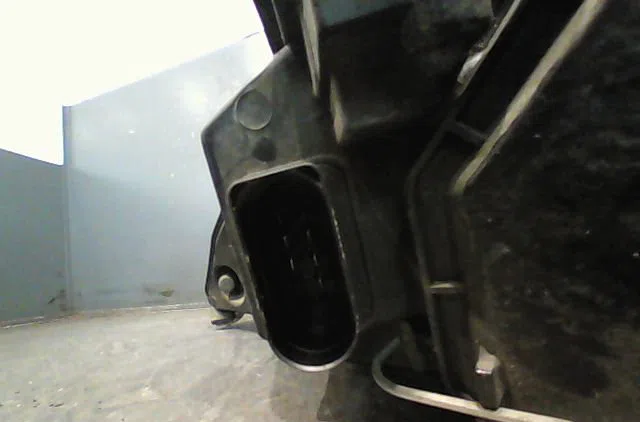 Phare droit Ford FOCUS I Clipper (DNW) 1.8 tdci (2001-2004) occasion
