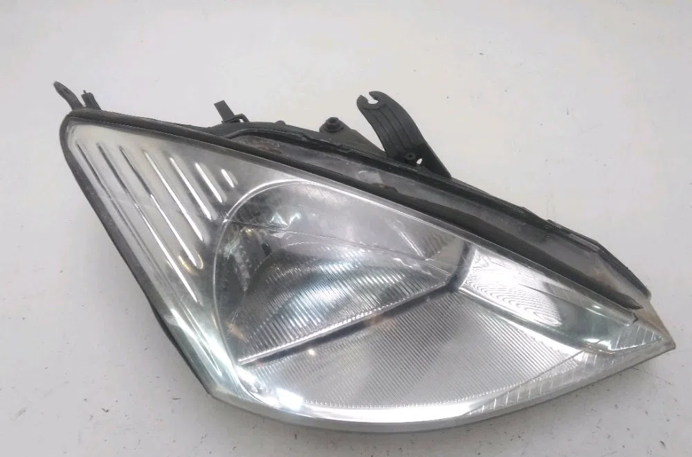 Phare droit Ford FOCUS I (DAW, DBW) 1.8 di - tddi (1999-2004) occasion