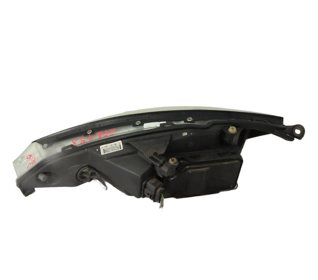 Phare droit Ford FOCUS I (DAW, DBW) 1.8 di - tddi (1999-2004) occasion