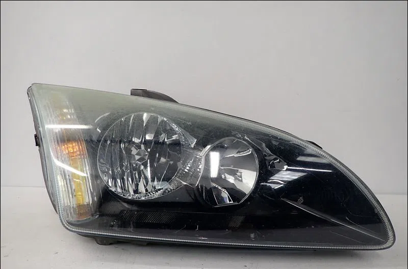 Phare droit Ford FOCUS II (DA_, HCP, DP) 1.6 ti (2004-2012) occasion