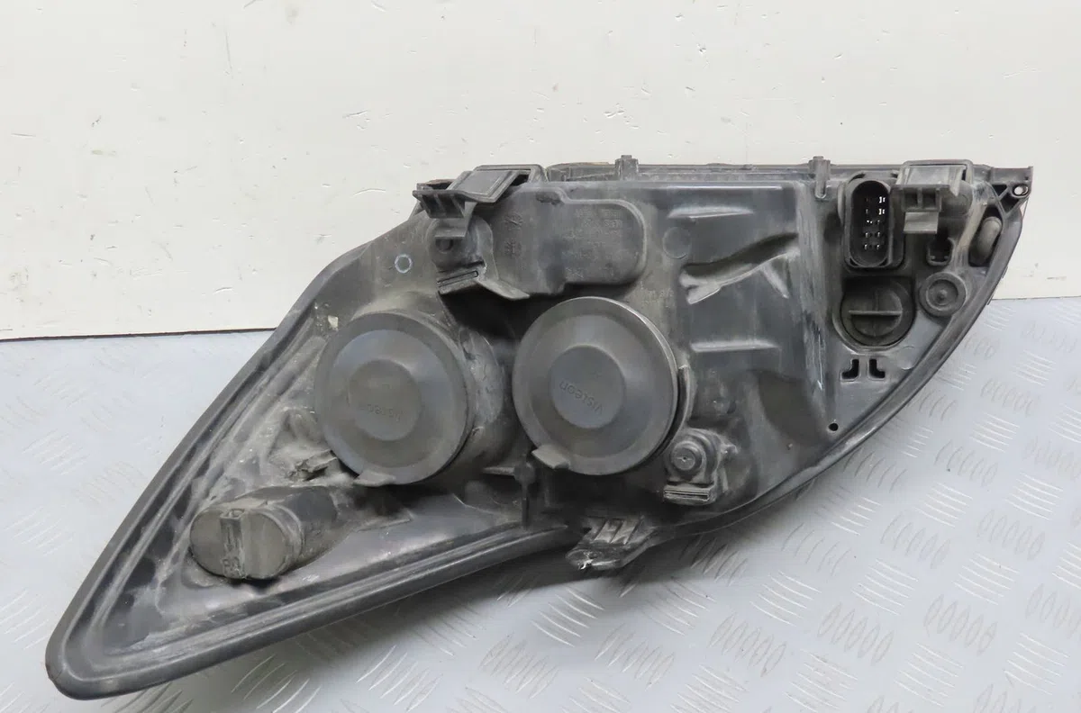 Phare droit Ford FOCUS II (DA_, HCP, DP) 2.0 (2004-2012) occasion