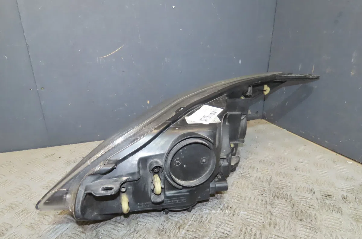 Phare droit Ford FOCUS III 1.0 ecoboost (2012-2017) occasion