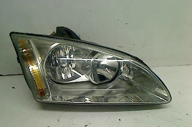 Phare droit FORD FOCUS occasion