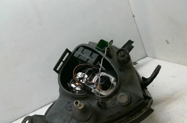 Phare droit FORD KA I 1998 occasion