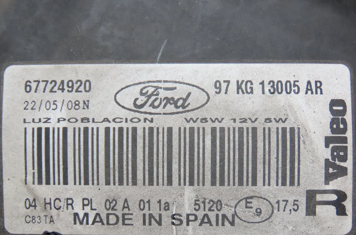 Phare droit Ford KA (RB_) 1.3 i rocam (2002-2008) 3 portes occasion