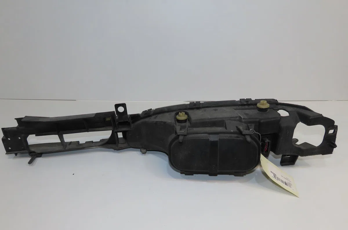 Phare droit Ford MONDEO I Clipper (BNP) 1.8 td (1993-1996) occasion
