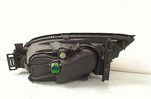 Phare droit FORD MONDEO II 2001 occasion
