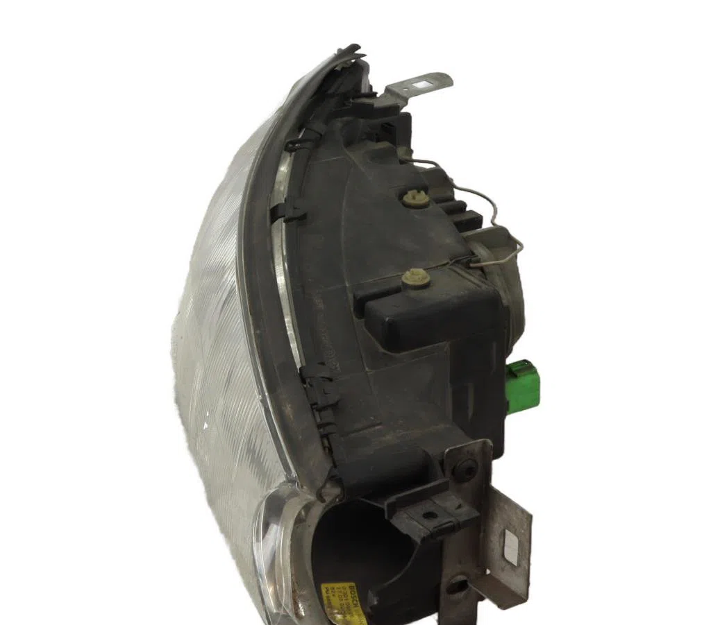Phare droit Ford MONDEO II (BAP) 1.8 td (1996-2000) 5 portes occasion