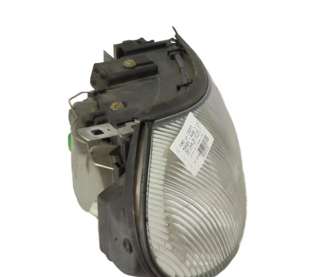 Phare droit Ford MONDEO II (BAP) 1.8 td (1996-2000) 5 portes occasion