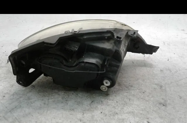 Phare droit Ford MONDEO III (B5Y) 1.8 16v (2000-2007) occasion