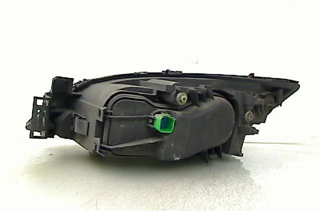 Phare droit Ford MONDEO III Clipper (BWY) 2.0 16v tddi - tdci (2000-2007) occasion