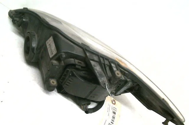 Phare droit Ford MONDEO IV (BA7) 1.8 tdci (2007-2015) occasion