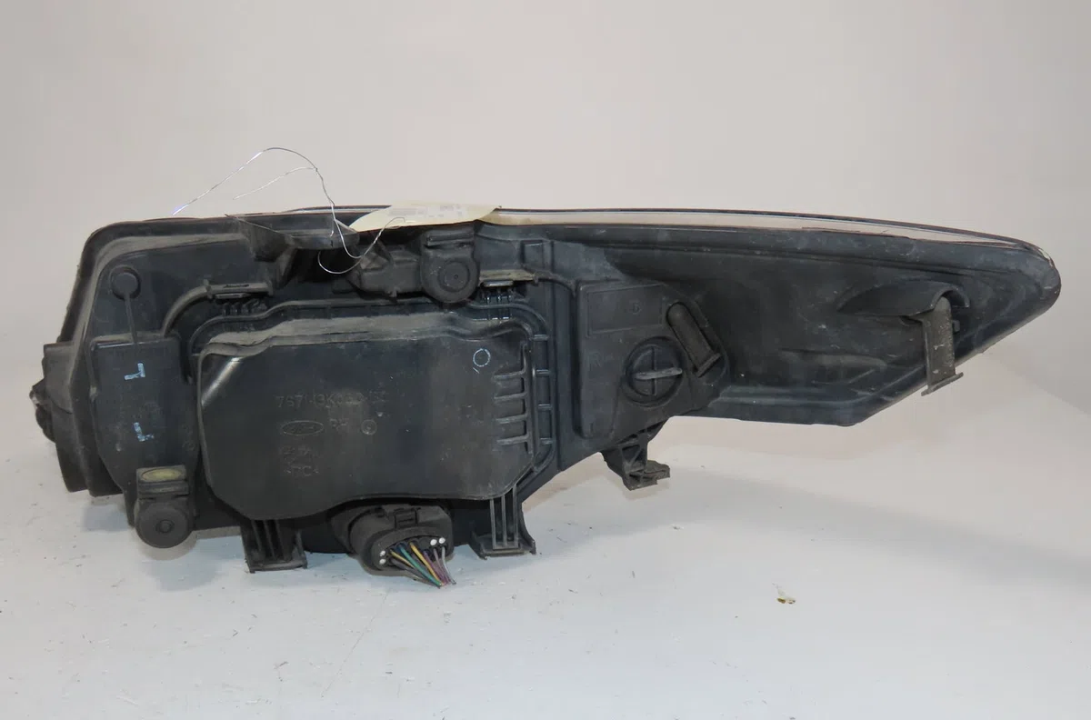 Phare droit Ford MONDEO IV (BA7) 2.0 tdci (2007-2015) occasion