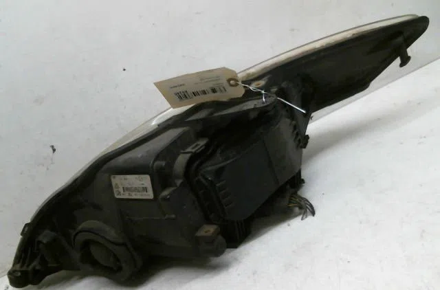 Phare droit Ford MONDEO IV (BA7) 2.0 tdci (2007-2015) occasion