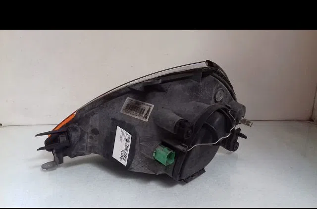 Phare droit Ford STREET KA (RL2) 1.6 (2003-2005) occasion