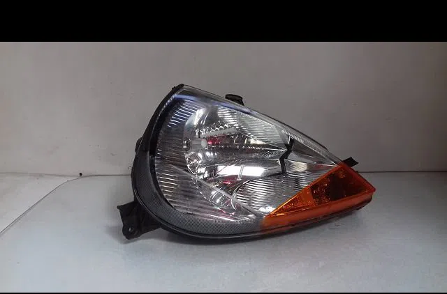 Phare droit Ford STREET KA (RL2) 1.6 (2003-2005) occasion