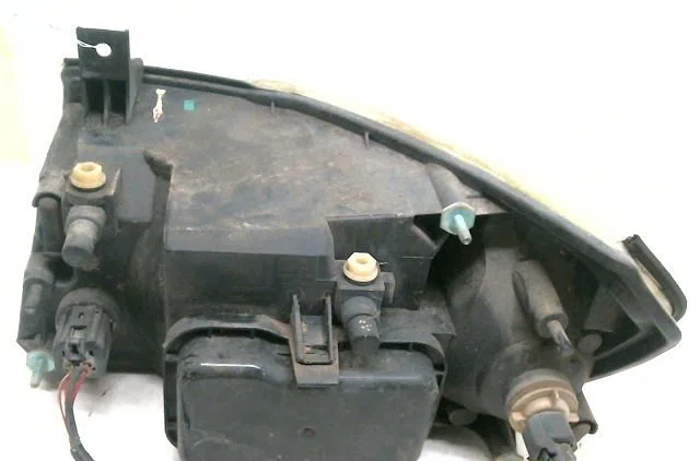 Phare droit Ford TRANSIT Camionnette (FA_ _) 2.0 di (fae_, faf_, fag_) (2000-2006) occasion